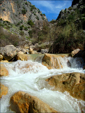 El POT incluye la puesta en valor del  paraje del entorno del río La Hoz