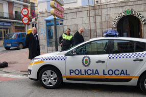 El nuevo vehículo está totalmente equipado para  ayudar en los diferentes operativos policiales