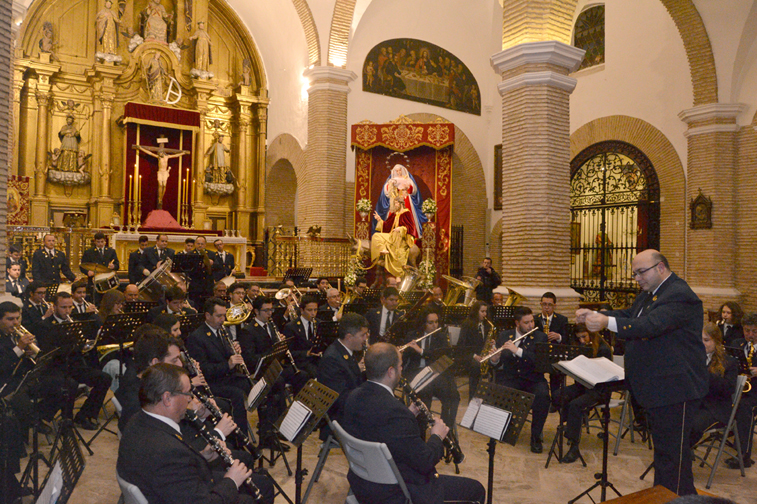 La Banda Municipal suele preparar cada año un repertorio que ronda las cincuenta marchas